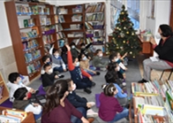 Story Telling in the Library (1)