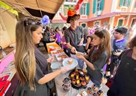 Prom committee Halloween bake sale (9)